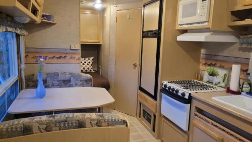 Regional District of Fraser-Fort George Other | RV with Rocky Mountains View