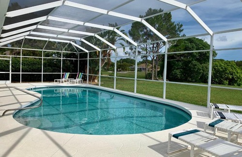 Broadmoor Villa | RW642 Enjoy The Sunshine - South Facing Pool