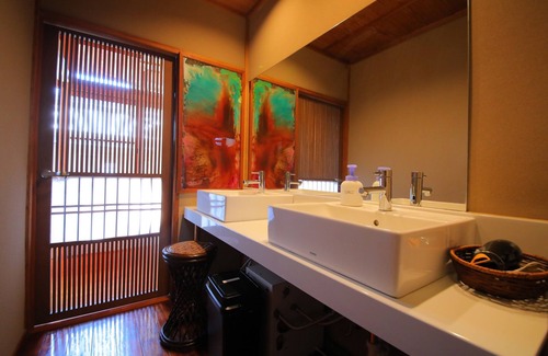 Dogo Hot Spring House | Ryokan Dougoya