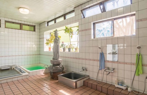 Nobeoka House | Ryokan Kenrokuen