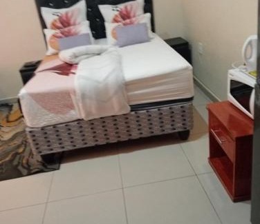 Mahikeng Bed & Breakfast | RZ. GUESTHOUSE MAFIKENG