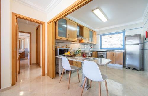 Sao Bernardino Apartment | São Bernardino Beach Bay Apartment - BB