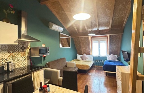 Mouraria Apartment | São Jorge Apartments Suítes