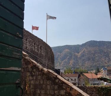 Kotor Old Town House | S&I room
