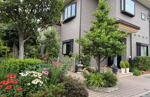Takaramachi Apartment | S & K Garden House