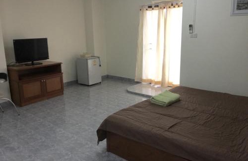 Arun Amarin Hotel | S.K. Residence