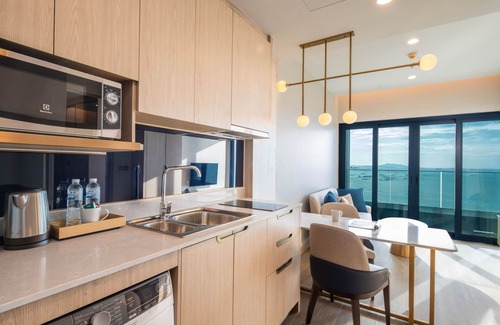 Si Racha Hotel | S. Sriracha Hotel and Residence
