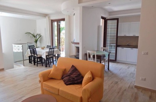 Sirolo Apartment | S083 - Sirolo, new five-room apartment with garden