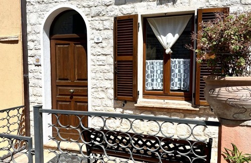 Sirolo Apartment | S178 - Sirolo, delightful sky-land with independent entrance