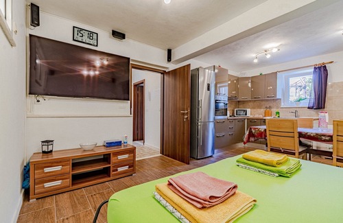 Cove Tri Zala (Zrnovo) Apartment | S2 - modern studio, just 50m from the beach