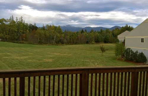 Bretton Woods Apartment | S3 AWESOME VIEW OF MOUNT WASHINGTON! Family getaway in Bretton Woods