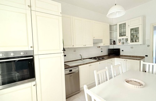 Sirolo Apartment | S353 - Sirolo, large four-room accessorized apartment with garden