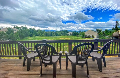 Bretton Woods Apartment | S5 Renovated Bretton Woods Resort condo with beautiful mountain views Fast wifi