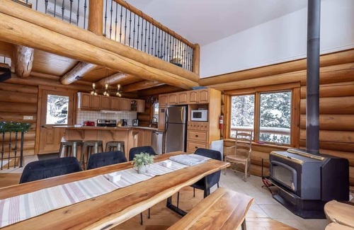 Mont-Tremblant Ski Chalet | Sainte-Lucie: Luxury Chalet with Hot Tub, River & Sauna!