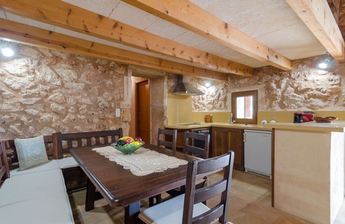 Es Palmer House | SA CASETA DE SES VAQUES.SON COVAS - House in agroturismo with shared pool and private porc