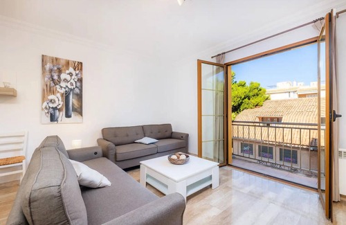 Cala Ratjada Apartment | Sa Coromina & Sa Estany Apartments - 12pax - 1 min to Beach and Restaurants.