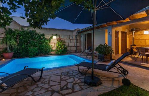 Petra House | Sa Creu d´en Vall