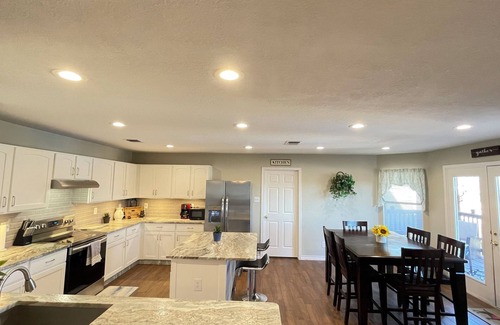 San Antonio House | SA Escape near Seaworld, Fiesta Tx, Lackland AFB