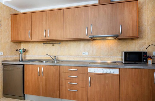 Cala Ratjada Apartment | Sa Estany Apartment - 1 min to Beach and Restaurants.