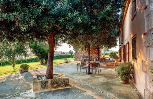 Vilafranca de Bonany Apartment | SA FRANQUESA VELLA - FERRAN MOIX - Cozy apartment with shared pool
