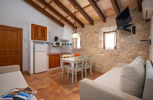 Vilafranca de Bonany Apartment | SA FRANQUESA VELLA - PREMIUM - One-bedroom apartments in a fantastic agritourism