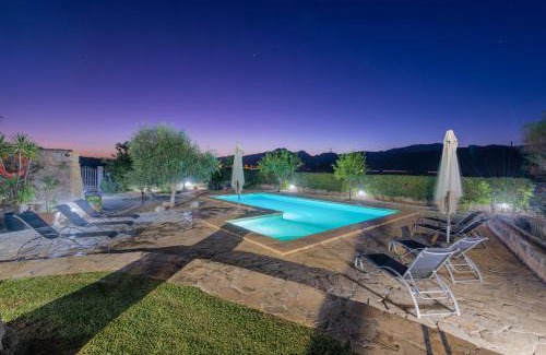 Buger Villa | Sa Resclosa