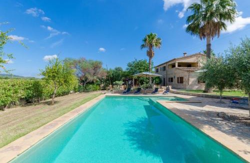 Buger Villa | Sa Resclosa