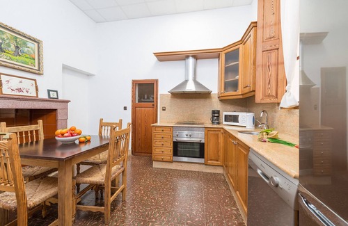Maria de la Salut Ski Chalet | SA VERDERA Town house for 10 people in Maria de la Salut