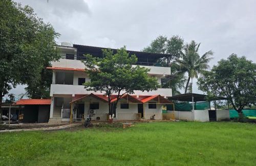 Khalapur Resort | saaz resort and lawn
