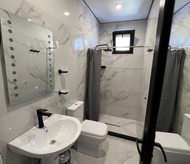 Ureki House | Saba Guest House