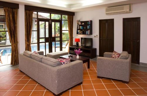 Khuekkhak Villa | Sabai Private Pool Villa Khao Lak