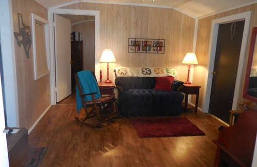 Hemphill Cabin | Sabine County