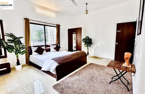 Igatpuri Villa | Sachar Bungalow - Home with a view!