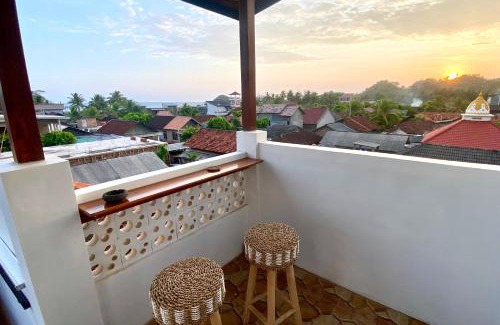 Watukarung Apartment | Sackstone rooftop villa