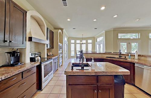 Horseshoe Bay House | Sacred Vista