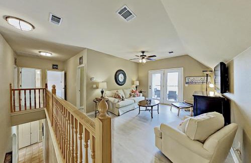 Horseshoe Bay House | Sacred Vista