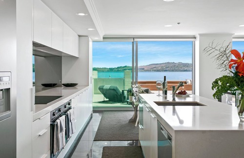 Waipahihi Apartment | Sacred Waters