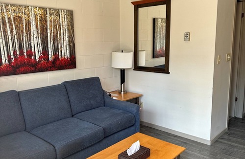 Blue River Hotel | Saddle Mountain Lodge