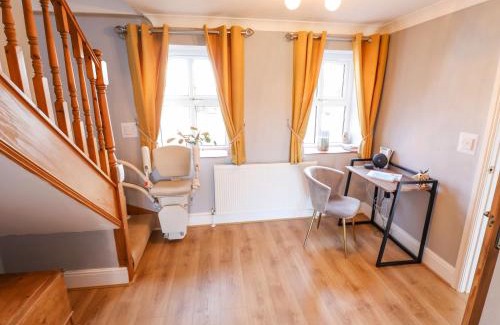 Louth House | Saddle Rack Cottage