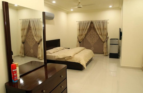 Rahim Yar Khan Hotel | SADIQ CLUB RESIDENCY