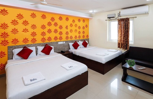 Srirangam Hotel | Safa Residency