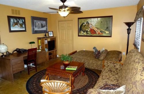 Orono Cabin | Safari Getaway