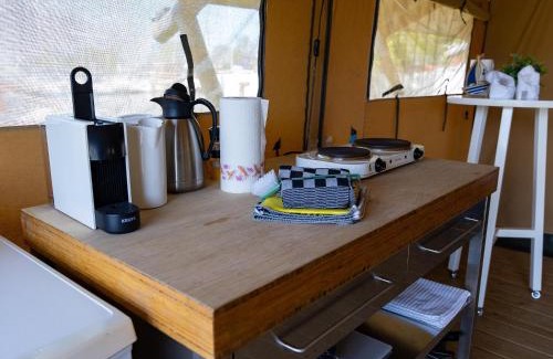 Heeg House | Safari Tent in Heeg by the Marina