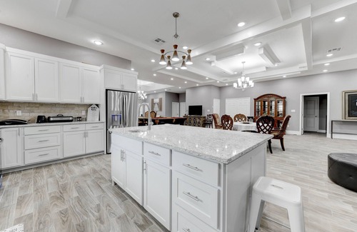 Killeen House | Safari themed 8 bedrooms 3 bath home with 3 - 4 dining areas & grand kitchen