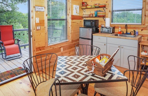 Dripping Springs Cabin | Safari Treehouse w/Fire Pit, Grill & Seasonal Creek Views in Dripping Springs