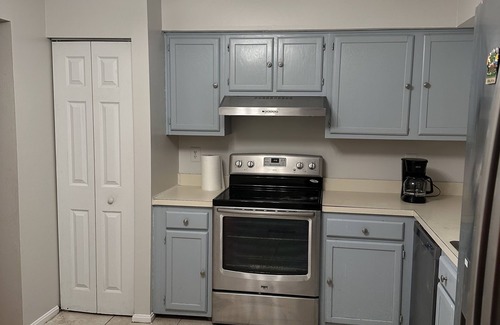 Aspen Hill House | Safe and Cozy Townhouse