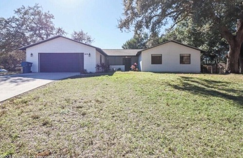 Spring Hill House | Safe house