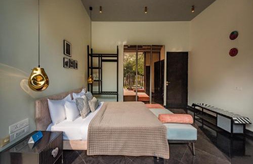 Alibaug Villa | SaffronStays Glasshouse 91