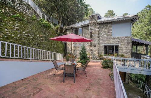 Bhimtal Villa | SaffronStays Silver Oak- 3 bedroom villa with large lawns