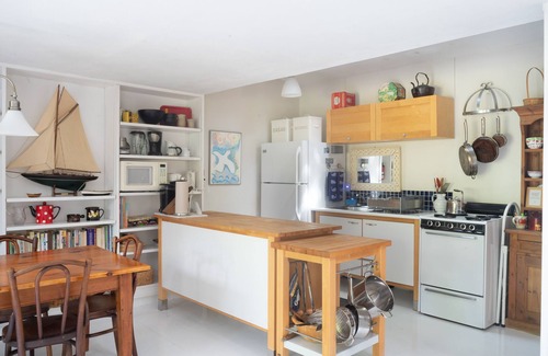 Sag Harbor Cottage | Sag Harbor Charmer - 2 Bedroom Cottage; Walk to Town